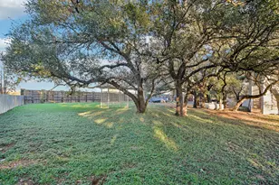 24333 Pedernales Cliff Trail, Spicewood, TX 78669 - Photo 13