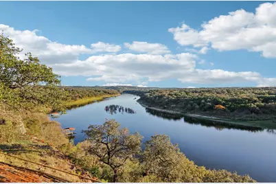 24333 Pedernales Cliff Trail, Spicewood, TX 78669 - Photo 21