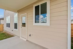 120 Daniels Dusty Trl, Georgetown, TX 78626 - Photo 23