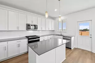 120 Daniels Dusty Trl, Georgetown, TX 78626 - Photo 5