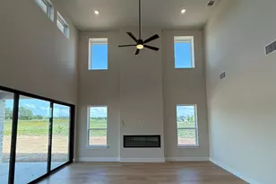 1412 Paxton Ln, Florence, TX 78633 - Photo 5