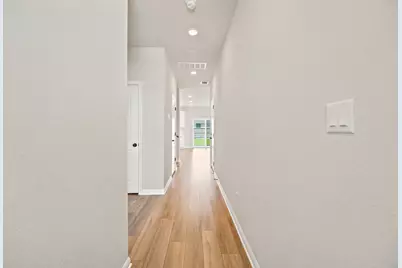 212 Swinging H Lane, Georgetown, TX 78633 - Photo 5