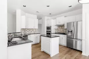 2950 Lantana Ridge Dr, Austin, TX 78732 - Photo 11