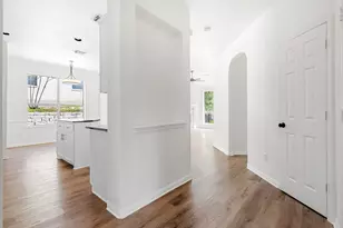 2950 Lantana Ridge Dr, Austin, TX 78732 - Photo 7