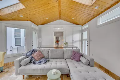 815 E 31st Street #A, Austin, TX 78705 - Photo 3