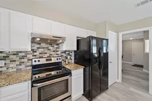 13314 Briar Hollow Dr, Austin, TX 78729 - Photo 9