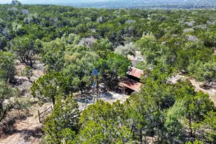 411 Circle Dr, Wimberley, TX 78676 - Photo 25