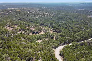 411 Circle Dr, Wimberley, TX 78676 - Photo 31