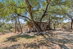 411 Circle Dr, Wimberley, TX 78676 - Photo 21