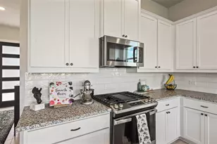11701 Shimmering Sea Dr, Austin, TX 78747 - Photo 13