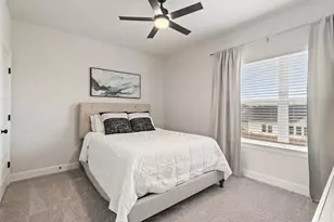 11701 Shimmering Sea Dr, Austin, TX 78747 - Photo 31