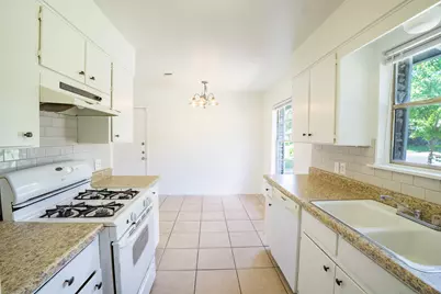 8204 Easter Cove, Austin, TX 78757 - Photo 3