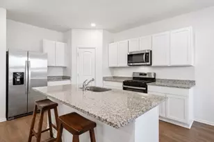 293 Ebbsfleet Dr, Uhland, TX 78640 - Photo 3