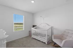 293 Ebbsfleet Dr, Uhland, TX 78640 - Photo 17
