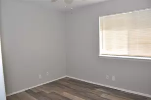 10810 Topperwein Dr, Austin, TX 78758 - Photo 7