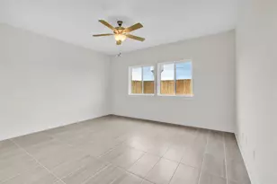 130 Yearling Wy, Georgetown, TX 78626 - Photo 3