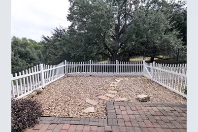 1818 S Lakeshore Drive #7, Austin, TX 78741 - Photo 7