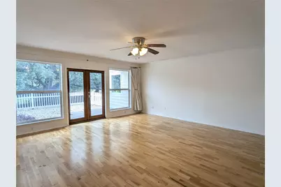 1818 S Lakeshore Drive #7, Austin, TX 78741 - Photo 9