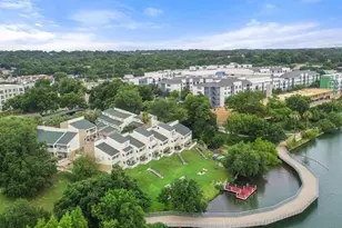 1818 S Lakeshore Dr, Austin, TX 78741 - Photo 1