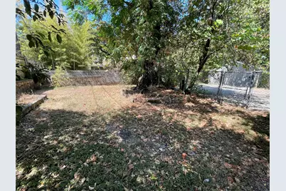 819 E 31st Street, Austin, TX 78705 - Photo 21