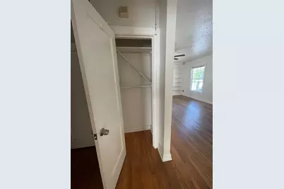819 E 31st Street, Austin, TX 78705 - Photo 17