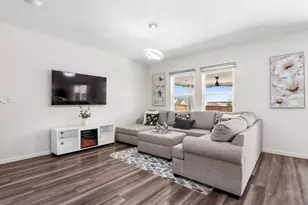 101 Magnum Force Dr, Jarrell, TX 76537 - Photo 13