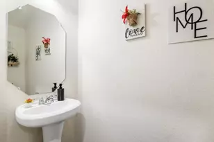 101 Magnum Force Dr, Jarrell, TX 76537 - Photo 21