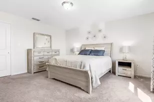 101 Magnum Force Dr, Jarrell, TX 76537 - Photo 17