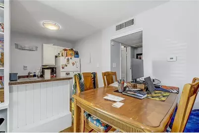 1000 W 26th Street #109, Austin, TX 78705 - Photo 5