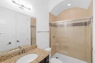 114 Cimarron Hills Trail E, Georgetown, TX 78628 - Photo 17