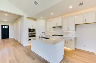 427 Fountain Grass Dr, San Marcos, TX 78666 - Photo 3