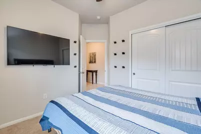 7013 Loretta White Lane, Austin, TX 78744 - Photo 21