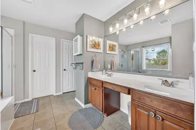 1403 Melissa Oaks Lane, Austin, TX 78744 - Photo 9