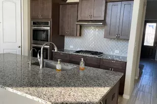 4221 Dutchman Dr, Pflugerville, TX 78660 - Photo 5