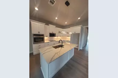 185 Nuuanu Lane, Bastrop, TX 78602 - Photo 13