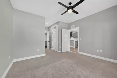 2220 Webberville Road #210, Austin, TX 78702 - Photo 9