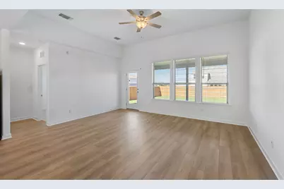 105 Ventura Drive, Liberty Hill, TX 78642 - Photo 9