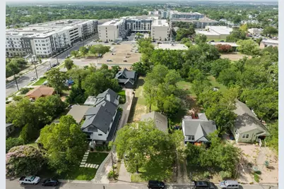 2817 E 22nd Street, Austin, TX 78722 - Photo 9