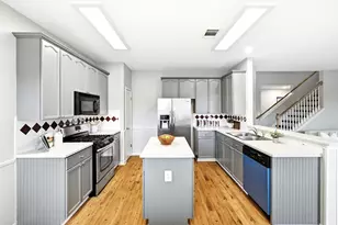 708 Holly Ct, Pflugerville, TX 78660 - Photo 11