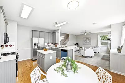 708 Holly Court, Pflugerville, TX 78660 - Photo 9