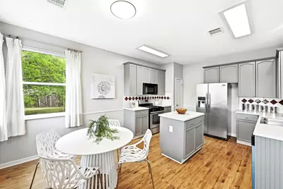 708 Holly Court, Pflugerville, TX 78660 - Photo 7