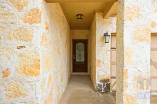 4906 Madrid Dr, Georgetown, TX 78628 - Photo 25
