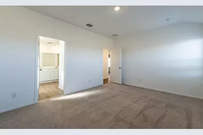 319 Alamito Avenue, Kyle, TX 78640 - Photo 7