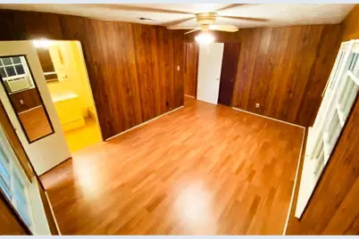 365 E Irby Street, Beaumont, TX 77705 - Photo 15