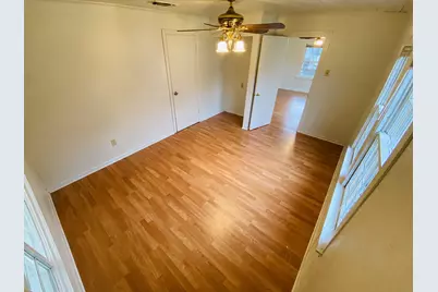 365 E Irby Street, Beaumont, TX 77705 - Photo 9