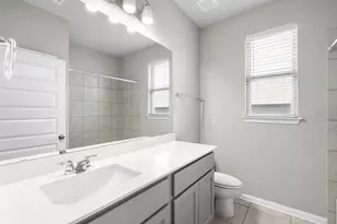 313 McLintock Rd, Jarrell, TX 76537 - Photo 7