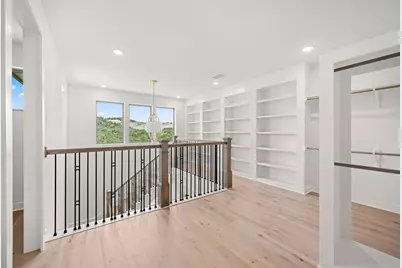 136 Baldovino Skyway, Lakeway, TX 78738 - Photo 17