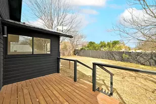 919 Walter St, Austin, TX 78702 - Photo 25