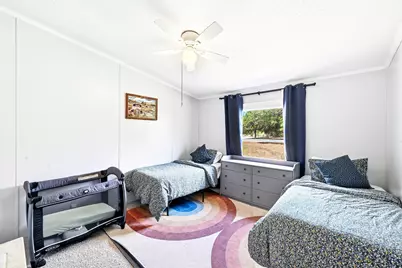 159 Farris Lane, Smithville, TX 78957 - Photo 23