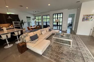 510 Krebs Ln, Austin, TX 78704 - Photo 3